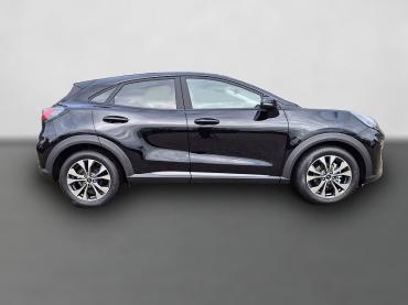 Fahrzeug ansehen: Ford Puma Titanium 1.0 EcoBoost Hybrid 125PS Automatik Klimaautomatik Sitzheizung Lenkradheizung Frontscheibe beheizb. LED-Scheinwerfer Ford-Navi SYNC4 Bluetooth Apple CarPlay Android Auto PDC 17-LM Tageszulassung Ford Puma Titanium 1.0 EcoBoost Hybrid 125PS Automatik Klimaautomatik Sitzheizung Lenkradheizung Frontscheibe beheizb. LED-Scheinwerfer Ford-Navi SYNC4 Bluetooth Apple CarPlay Android Auto PDC 17-LM Tageszulassung