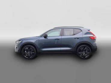 Volvo XC40  2.0 Black Edition Plus B4 Mild-Hybrid 197PS Automatik elektr. PanoDach Rückf.Kamera PDC v+h ACC el.Heckklappe Harman/Kardon-Sound Klimaautomatik Sitzheizung Lenkradheizung Apple CarPlay Android Auto 20-LM Tageszulassung