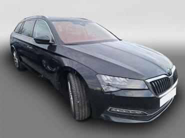 Skoda Superb 3 Combi 2.0TDI DSG Style LEDER/AHK/KAM/KESSY/NAVI Gebrauchtwagen