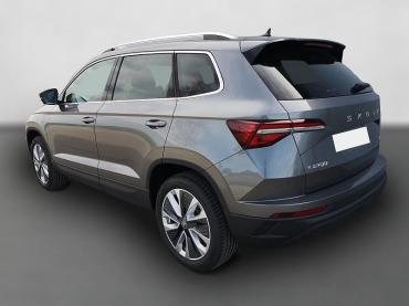 Skoda Karoq 2.0 TDI Selection DSG 4x4 GV5 AHK 18 Ladeb Tageszulassung