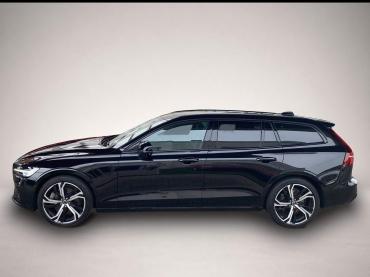 Fahrzeug ansehen: Volvo V60 Kombi T8 Plus Dark Recharge WiPa * LED * DAB Volvo V60 Kombi T8 Plus Dark Recharge WiPa * LED * DAB