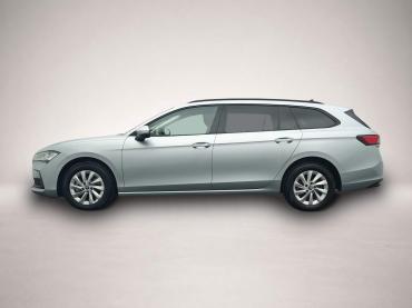 Skoda Superb Combi 1.5 eTSI DSG Essence LED NAVI ACC S