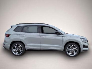 Skoda Karoq Sportline 4x4 2.0TDI * DSG AHK Panodach ACC