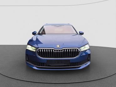Skoda Superb Combi 2.0 TDI DSG L&K 4x4 Navi Matrix-LED KEYLESS Gebrauchtwagen