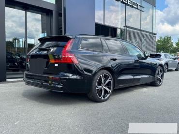 Volvo V60 T6 Plus Dark AWD Recharge 360CAM/ACC/FSHZ Gebrauchtwagen