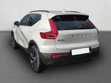 Volvo XC40 B3 (Benzin) Plus Dark 2WD Automatik Bluetooth Gebrauchtwagen