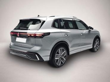 Fahrzeug ansehen: Volkswagen Tiguan 1.5 ETSI DSG R-LINE NAVI MATRIX LM20 Volkswagen Tiguan 1.5 ETSI DSG R-LINE NAVI MATRIX LM20