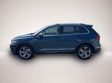 Fahrzeug ansehen: Volkswagen Tiguan 2.0 TSI DSG 4Mo R-Line 1.99% Fin. Navi MA Volkswagen Tiguan 2.0 TSI DSG 4Mo R-Line 1.99% Fin. Navi MA