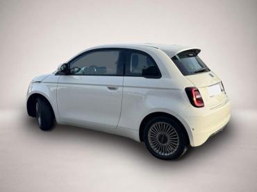 Fahrzeug ansehen: Fiat 500e 42kWh 3 * 1 Fiat 500e 42kWh 3 * 1