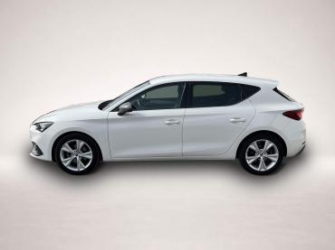 Fahrzeug ansehen: Seat Leon 2.0 TDI DSG FR Navi LR-HZG LED PDC SHZ DAB Seat Leon 2.0 TDI DSG FR Navi LR-HZG LED PDC SHZ DAB