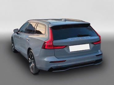 Volvo V60 B4 (Benzin) Plus Dark Automatik Bluetooth Navi Gebrauchtwagen
