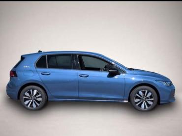 Volkswagen Golf VIII GOAL 1.5TSI * ACC LED SHZ 2xSpurass PDC