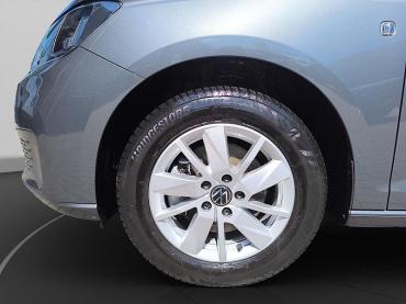 VW Caddy 2.0 TDI NAVI AHK 7-SITZE Gebrauchtwagen