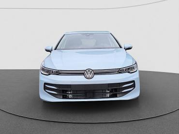 VW Golf 8 Lim. 1.5 eTSI DSG Goal 2-J-G ACC LED RFK Gebrauchtwagen