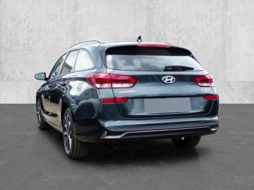Hyundai i30 Mild-Hybrid Advantage DCT Navi LED Panoramadach Gebrauchtwagen