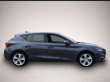 Seat Leon FR 1.5TSI * ACC LED Navi R-Kam SHZ Keyless