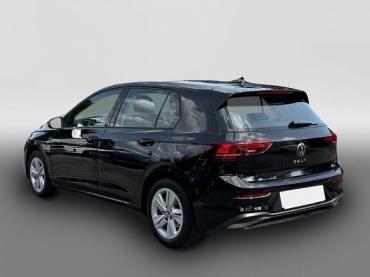 VW Golf VIII Life TSI Kamera Einparkhilfe v+h Navi LED-Hauptscheinwerfer Lederlenkrad Gebrauchtwagen