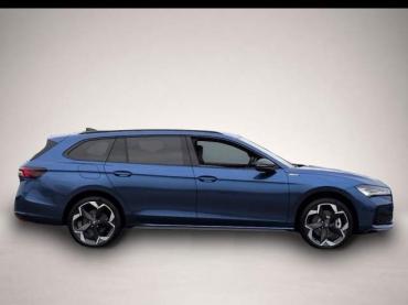 Skoda Superb Combi SPORTLINE 4x4 TDI * 193PS StndHzg AHK