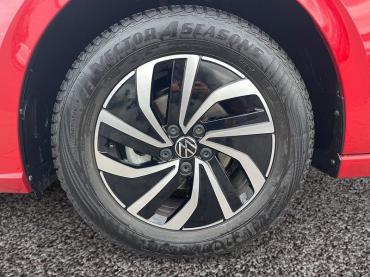 VW Polo Life TSI|15"ESSEX|ACC|CLIMATRONIC|SITZHZ| Gebrauchtwagen
