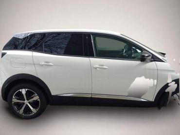 Fahrzeug ansehen: Peugeot 3008 Allure Pack 1.2 PureTech * 3 JAHRE GARANTIE Peugeot 3008 Allure Pack 1.2 PureTech * 3 JAHRE GARANTIE
