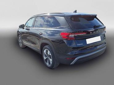 Fahrzeug ansehen: Skoda Kodiaq Skoda Selection 1.5 TSI mHEV 110 kW (150 PS) 7-Gang-DSG 1.5 TSI mHEV 7-Gang DSG Neuwagen Skoda Kodiaq Skoda Selection 1.5 TSI mHEV 110 kW (150 PS) 7-Gang-DSG 1.5 TSI mHEV 7-Gang DSG Neuwagen