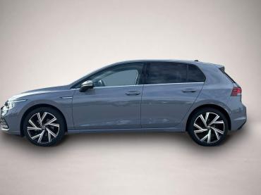 Volkswagen Golf 1.5 TSI STYLE APP-CONNECT * 18" * ACTIVE-INFO * A
