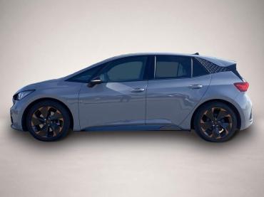 Fahrzeug ansehen: Cupra Born e-Boost 170 kW SUPERSPORTLENKRAD * 19"-KUPFER Cupra Born e-Boost 170 kW SUPERSPORTLENKRAD * 19"-KUPFER