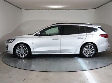 Ford Focus ST-Line X Ford 1.0 EcoBoost Hybrid 114 kW (155 PS) 7-Gang-Automatik 1.0 EcoBoost Hybrid 7-Gang-Automatik Tageszulassung
