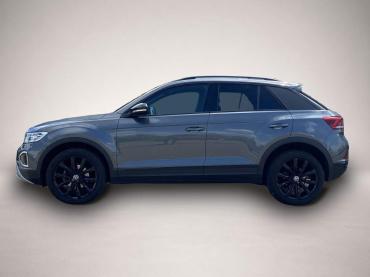 Fahrzeug ansehen: Volkswagen T-Roc 1.5 TSI DSG Black Style 18" * APP-CONNECT * KA Volkswagen T-Roc 1.5 TSI DSG Black Style 18" * APP-CONNECT * KA