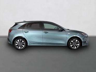 KIA Ceed Kia Silver 1.5 T-GDI 103kW (140PS) 6-Gang 1.5 T-GDI 6-Gang Tageszulassung
