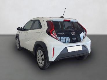 Fahrzeug ansehen: Toyota Aygo Business Edition Navi MFL BT DAB Gebrauchtwagen Toyota Aygo Business Edition Navi MFL BT DAB Gebrauchtwagen