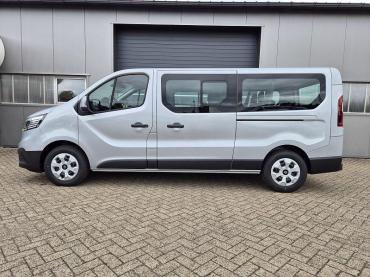 Renault Trafic  Combi L2 2.0 dCi 150PS Grand Evolution 9-Sitzer Rollstuhlrampe Rollstuhlsicherung Schiebetür l+r Klima v+h DAB Bluetooth Touchscreen Apple CarPlay Android Auto PDC Rückf.Kamera Tageszulassung