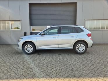 Skoda Kamiq  1.0 TSI 115PS DSG Selection Matrix-LED Sitzheizung Garantieverlängerung Klimaautomatik Parksensoren Skoda-Radio drahtlos Apple CarPlay + Android Auto Digital Cockpit Tempomat abg.Scheiben Tageszulassung