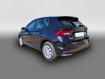 Skoda Fabia  1.0 TSI 95PS Selection 5-türig Rückf.Kamera Parksensoren Sitzheizung Multifunktionslenkrad Klima Skoda-Radio Bluetooth Touchscreen Tempomat Nebelsch. Apple CarPlay + Android Auto Tageszulassung