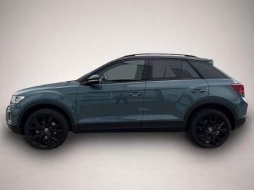 Fahrzeug ansehen: Volkswagen T-Roc 1.5 TSI DSG Style Navi * AHK * Black Style * LM1 Volkswagen T-Roc 1.5 TSI DSG Style Navi * AHK * Black Style * LM1