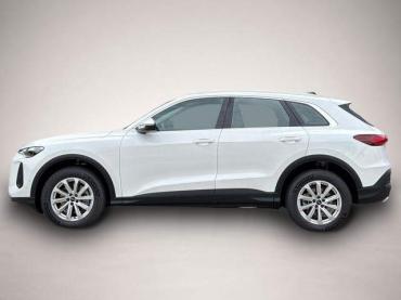 Fahrzeug ansehen: Audi Q5 QUATTRO * AHK * NAVI * KAMERA * SHZ * PDC * ACC TFSI Qua. Audi Q5 QUATTRO * AHK * NAVI * KAMERA * SHZ * PDC * ACC TFSI Qua.