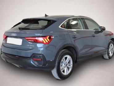 Fahrzeug ansehen: Audi Q3 35 TFSI 7-Gang-S-Tronic Audi Q3 35 TFSI 7-Gang-S-Tronic
