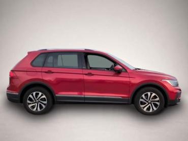 Fahrzeug ansehen: Volkswagen Tiguan ACTIVE 1.5TSI * DSG ACC Navi R-Kam el.Heckk Volkswagen Tiguan ACTIVE 1.5TSI * DSG ACC Navi R-Kam el.Heckk