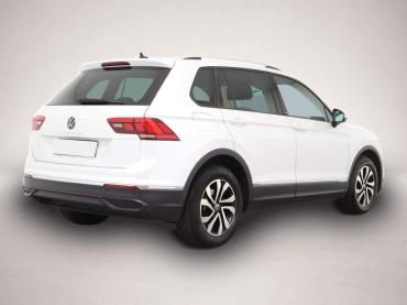 Fahrzeug ansehen: Volkswagen Tiguan 1.5 TSI DSG Active LED/ACC/App/Navi/AHK Volkswagen Tiguan 1.5 TSI DSG Active LED/ACC/App/Navi/AHK