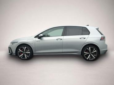 Volkswagen Golf 8 1.5 TSI eHybrid DSG GTE 5-J-GAR DCC AHK A
