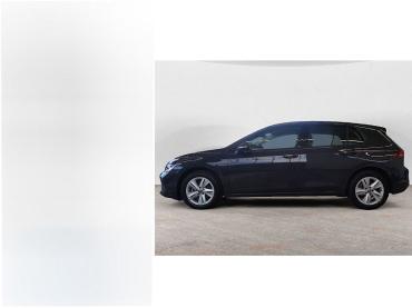 VW Golf VIII 1.5 TSI Facelift Life *AHK*LED*Navi* Gebrauchtwagen