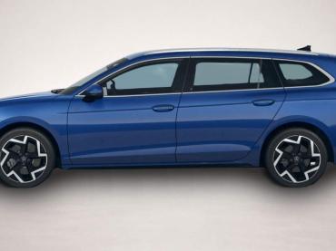 Volkswagen Passat Var. 4M R-Line Nav * Matrix HeadUp eHk SHZ