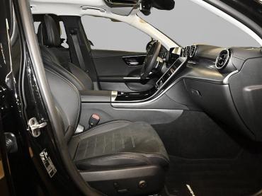 Fahrzeug ansehen: Mercedes-Benz C-Klasse C 300 Jahreswagen Mercedes-Benz C-Klasse C 300 Jahreswagen