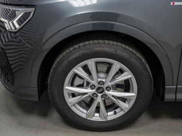 Fahrzeug ansehen: Audi Q3 40 TFSI quattro S-tronic S-Line - LAGER -LAG. Neuwagen Audi Q3 40 TFSI quattro S-tronic S-Line - LAGER -LAG. Neuwagen