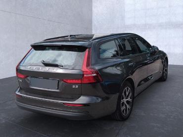 Volvo V60 Essential Bluetooth Navi LED Klima el. Fenster Gebrauchtwagen