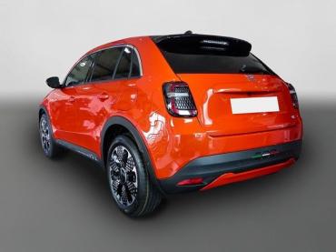 Fiat 600 La Prima LED NAVI 360°PDC SHZG MASSAGESITZ Gebrauchtwagen