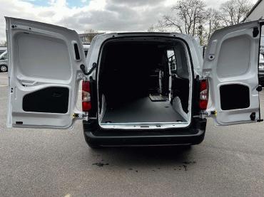 Fiat Doblo 3 KaWa L2 131 AT 8 MagicCargo,Navi,Techno Gebrauchtwagen