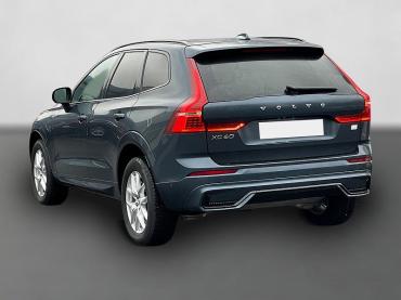 Volvo XC60 Plus Dark Recharge Plug-In Hybrid AWD T8 Twin Engine EU6d AD StandHZG AHK digitales Cockpit Gebrauchtwagen
