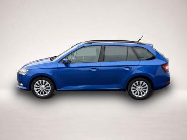 Fahrzeug ansehen: Skoda Fabia Combi 1.0 TSI Ambition 94¤ m.20% Anz. Navi PDC SHZ Climatronic FL-Ass. Skoda Fabia Combi 1.0 TSI Ambition 94¤ m.20% Anz. Navi PDC SHZ Climatronic FL-Ass.