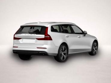 Fahrzeug ansehen: Volvo V60 B4 B DKG Plus Dark Pano * HuD * Alarm * RFC * Mj.26 Volvo V60 B4 B DKG Plus Dark Pano * HuD * Alarm * RFC * Mj.26
